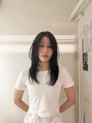 ロング カラー レイヤーカット nude ヘア大和のヘアスタイル