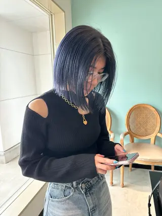 ミディアム カラー 藤井 貴美子のヘアスタイル