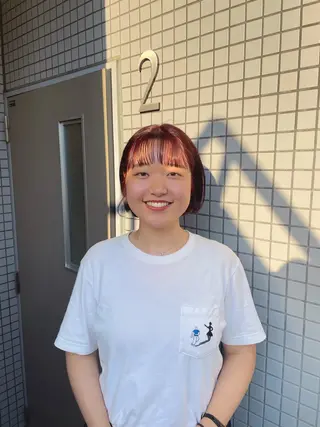 ショート カラー liko by maris所属・髪質改善／ブリーチ 宮武　湧斗のヘアスタイル