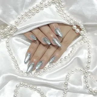 ネイル WISTERIA megumiのネイルデザイン