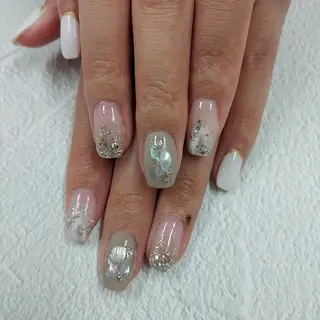 ネイル 河野ちえ (雑誌掲載サロン)のネイルデザイン