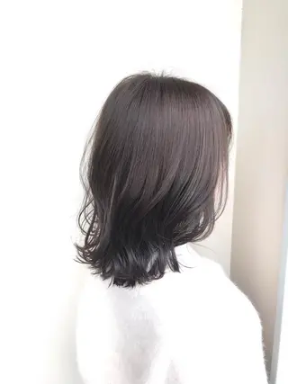 ミディアム カラー 伊奈 航平のヘアスタイル