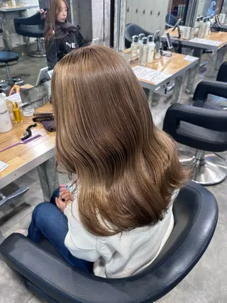 カラー 海外トレンドヘア🤍 sumireのヘアスタイル