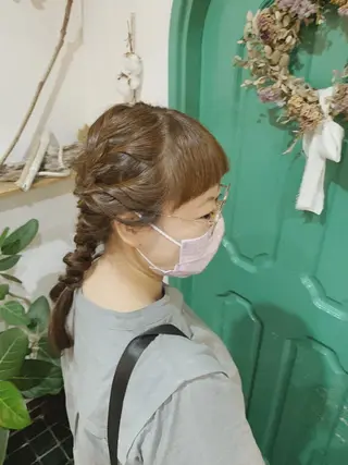 ロング カラー ヘアアレンジ 佐藤 美咲のヘアスタイル