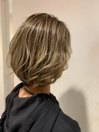 ショート カラー 美髪形成!色素改善! 秋田 和輝のヘアスタイル