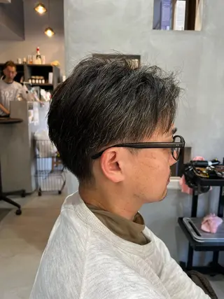 メンズ 縮毛矯正/髪質改善/ ハイトーン/Makoのヘアスタイル