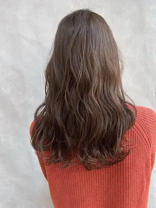 セミロング カラー MOU namba ムウナンバのヘアスタイル