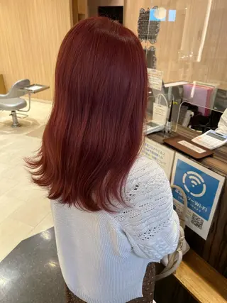 カラー 久永 菫のヘアスタイル