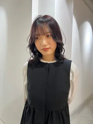 ミディアム VISION:ALLHAIR所属・VISION 巻幡野花のヘアスタイル