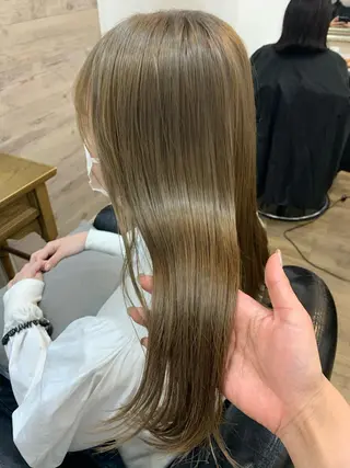 ロング カラー レイヤー/顔周り /AKARIのヘアスタイル