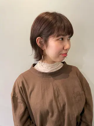 ショート カラー 斉藤 瑞恵のヘアスタイル