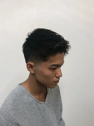 ショート Noisyle 北堀江店所属・プードルパーマ職人 SHUNのヘアスタイル