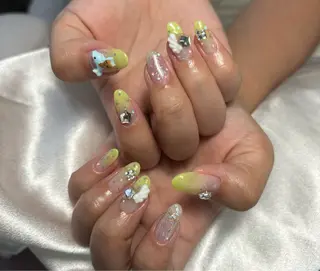 ネイル 小林 安奈のネイルデザイン