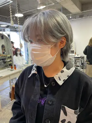 ショート カラー ヘアアレンジ 🫧🇰🇷韓国ヘア レイヤー🐺Yutaのヘアスタイル