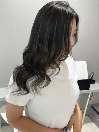 ロング カラー KANA🎀韓国 🇰🇷ハイライトのヘアスタイル