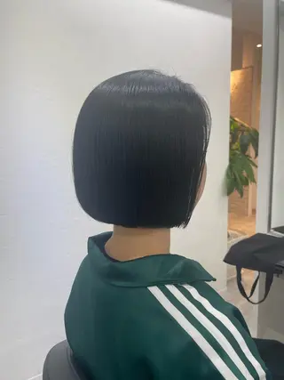 ショート TENSHO ハイトーンレイヤーのヘアスタイル