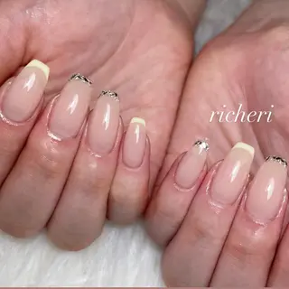 ミディアム ネイル richeri beautyのエステ・リラクイメージ