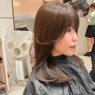 ミディアム 韓国くびれレイヤー 🇰🇷はづきのヘアスタイル