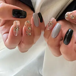 ネイル 佐藤 穂乃香のネイルデザイン