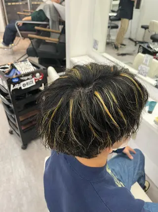 ミディアム カラー メンズ メンズショート美容師 💈高橋和真💈のヘアスタイル