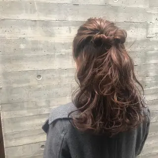 ミディアム カラー パーマ ヘアアレンジ apish aoyama所属・武 愛子の眉毛・アイブロウイメージ