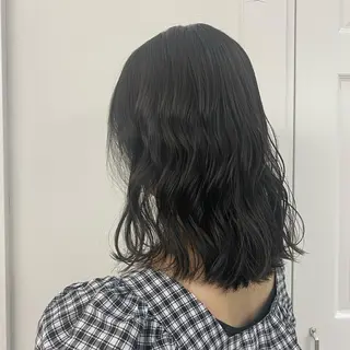 ミディアム カラー yumeka🩶ボブ 暖色/透け感カラーのヘアスタイル