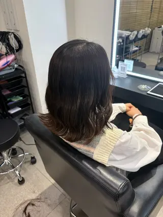 ミディアム ERII (ému) 伏見・栄/カット無料のヘアスタイル