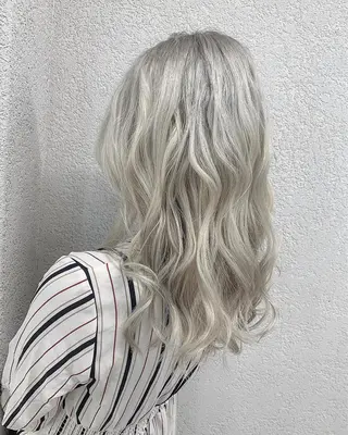 セミロング カラー ヘアアレンジ 🧙『店長』平田 祥己✨のヘアスタイル