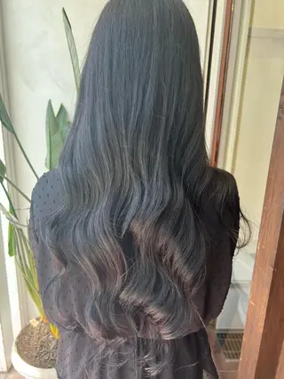 ロング カラー ブリーチカラー🦖 岡部木乃夏のヘアスタイル