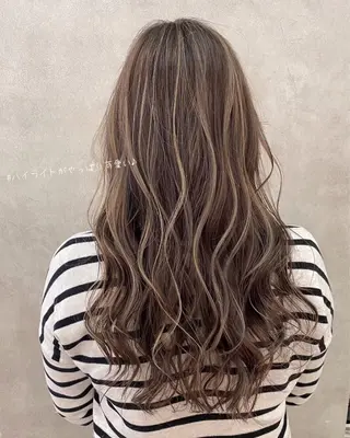 ミディアム 松戸　レイヤーカット 野口　康太郎のヘアスタイル