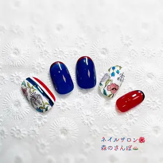 ネイル 森のさんぽ道所属・ショートネイル 森のさんぽ道のネイルデザイン
