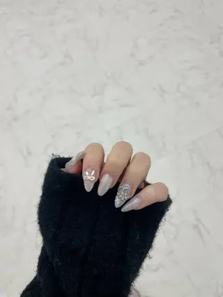 ネイル moon nail hikariのネイルデザイン