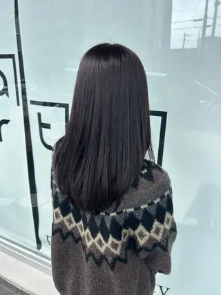 ロング カラー 成田 有沙のヘアスタイル