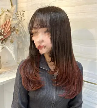 ロング 🩶mana🩶艶髪 /カラーオンカラーのヘアスタイル