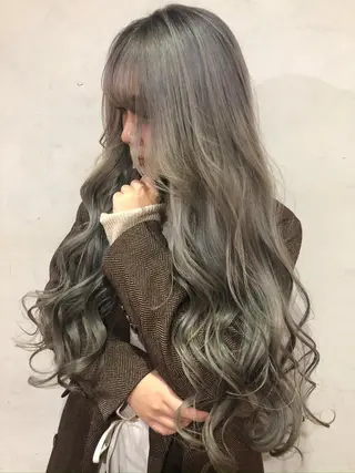 ロング カラー ヘアアレンジ Femme woman所属・Femme ♡AIRIのヘアスタイル