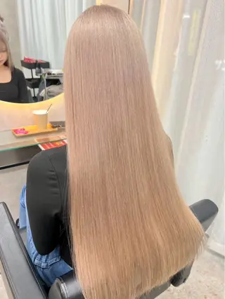 ロング 宮田 優花のヘアスタイル