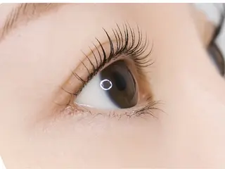 パーマ ドルチェ 本八幡のマツエク・マツパデザイン