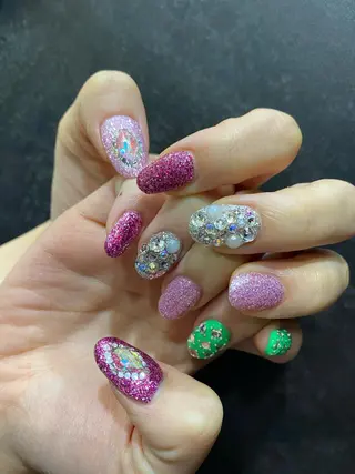 ショート カラー ヘアアレンジ ネイル マツエク・マツパ 💓💓彩 音💓💓のマツエク・マツパデザイン