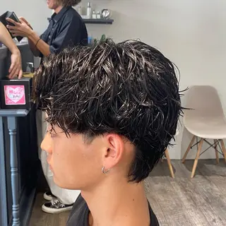 ショート パーマ メンズ 江﨑 翔のヘアスタイル