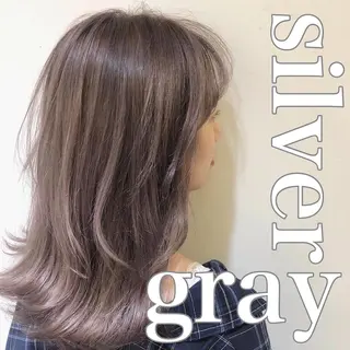 セミロング カラー SALOWIN 新宿三丁目EAST所属・韓国レイヤー🇰🇷 layercut✂️のヘアスタイル