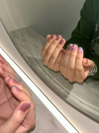 ネイル HENECY💞 SHIERIのネイルデザイン