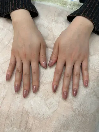 ネイル Riche Beauty＆Nail Salon 大名店所属・鶴田 希望のネイルデザイン