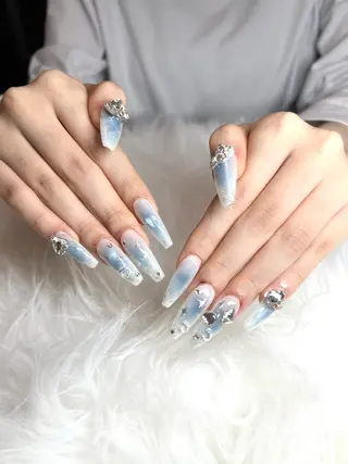 ネイル 井尻 紗菜のネイルデザイン