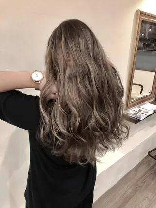 ロング カラー Hair make VERDA所属・宮下 耕平のヘアスタイル
