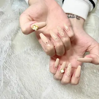 ネイル ALZ nallのネイルデザイン