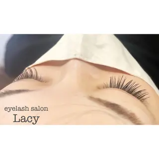 マツエク・マツパ eyelash salon Lacy所属・アイデザイナー MIKIのマツエク・マツパデザイン