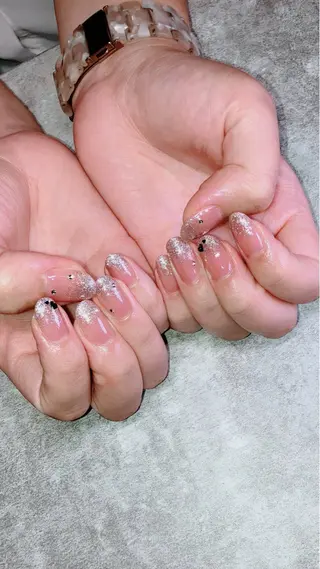 ネイル haleyume所属・shino🌟 痛ネイルのネイルデザイン