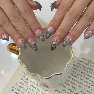 ネイル ViViA momokaのネイルデザイン