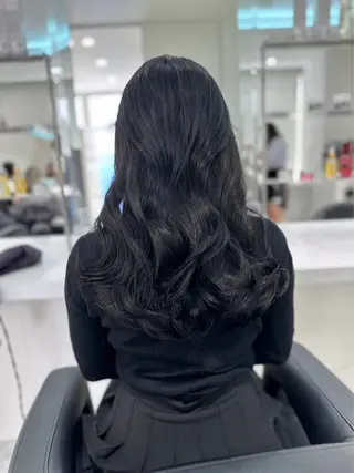 カラー 🍒レイヤーカット/ 暖色カラー🍒のヘアスタイル