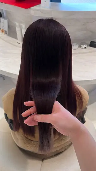 ロング KIND所属・KIND 佐藤 和奏のヘアスタイル